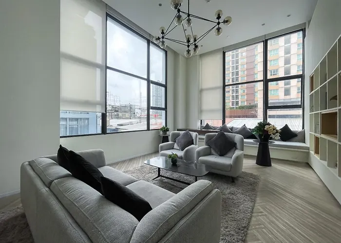 300 M To Bts Onnut L Duplex 44 Sqm L Pool And Gym *