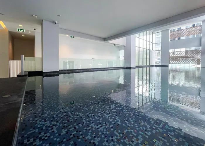300 M To Bts Onnut L Duplex 44 Sqm L Pool And Gym * 曼谷